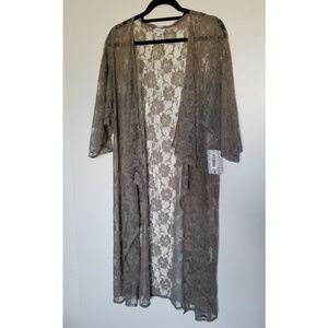 Lularoe Lace Shirley NWT L